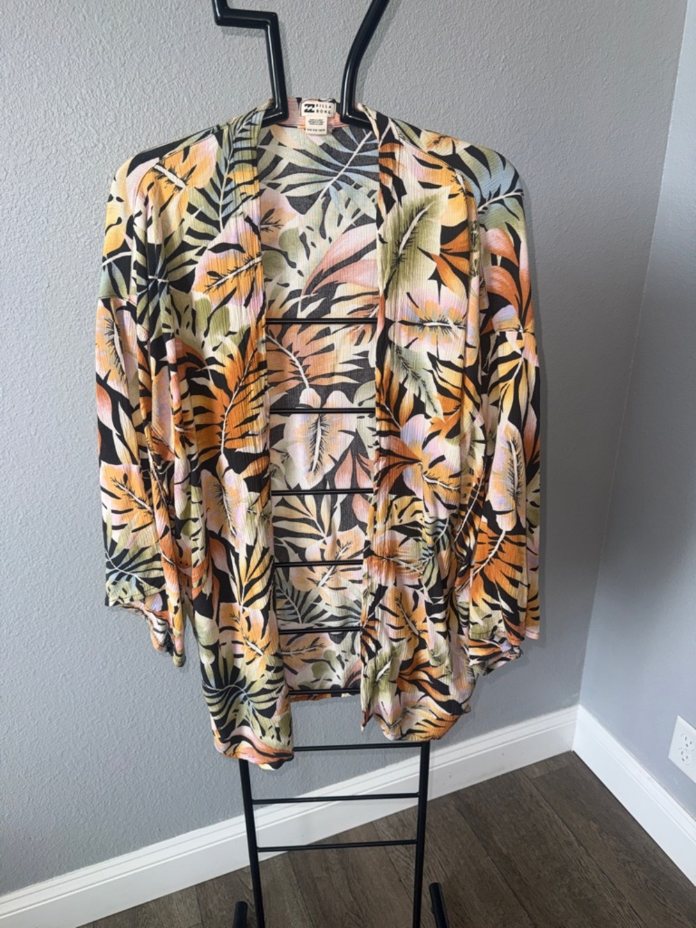 Billabong Lightweight Tropical Print Kimono - Multicolor